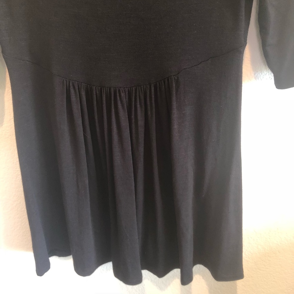 Anthropologie black ruched top - Picture 5 of 7